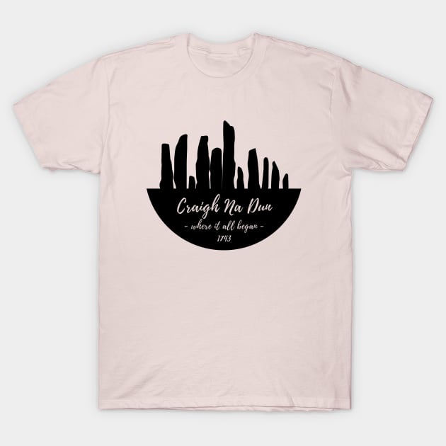 Outlander | Craigh Na Dun T-Shirt by GeeksUnite!